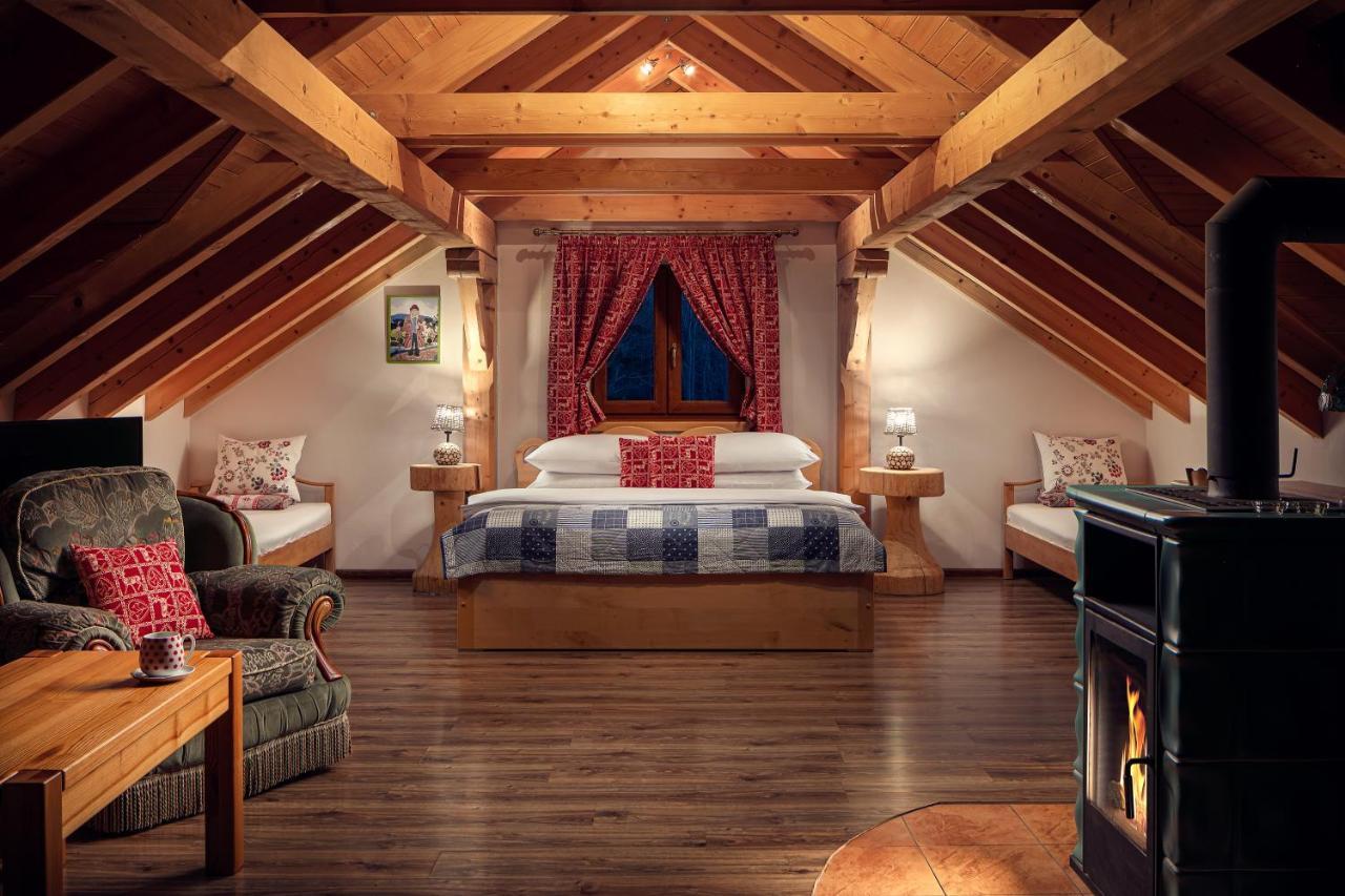 Hotel Krizovy Vrch 예세니크 외부 사진
