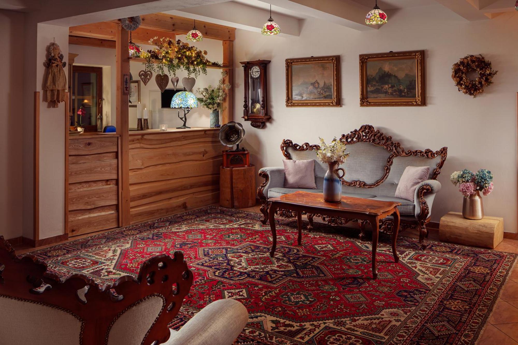 Hotel Krizovy Vrch 예세니크 외부 사진